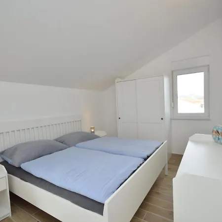 Anna-3 By Interhome Apartment Jezera
